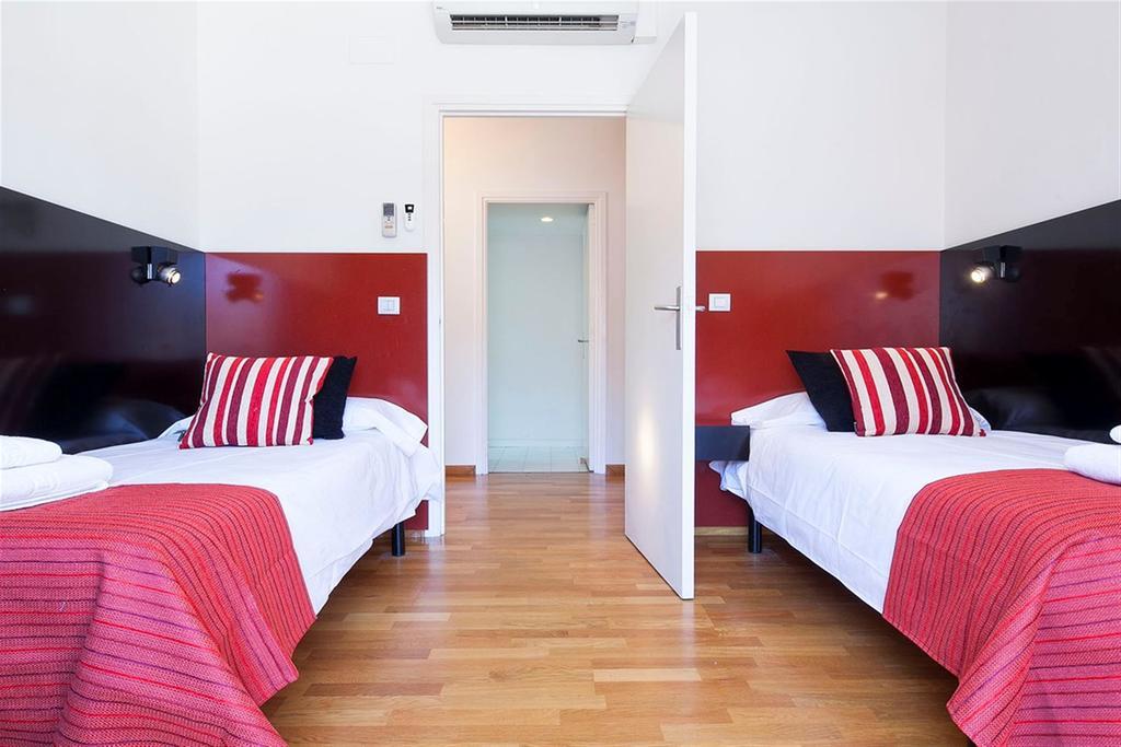 Stay U-Nique Apartments Salvador Espriu Барселона Стая снимка